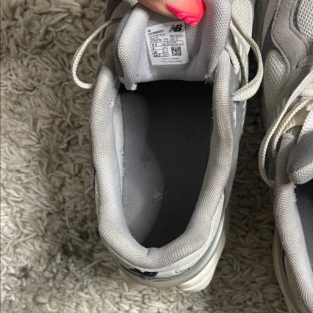 New Balance Kids Sneakers - Gray and Red